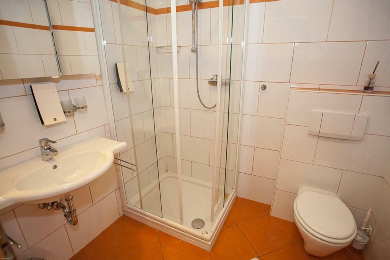 Roderich Hotel 2*